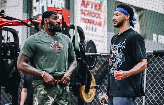 詹姆斯和安 詹姆斯和安