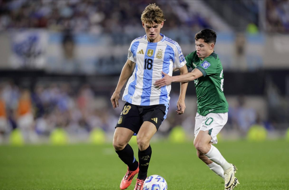 中国队以 中国队以