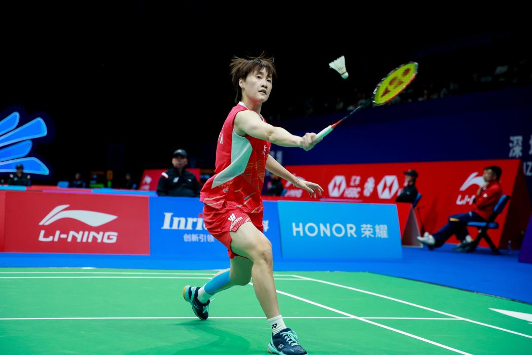 篮球的青少 篮球的青少