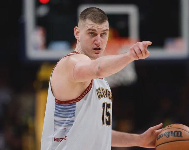 在全球化体 在全球化体